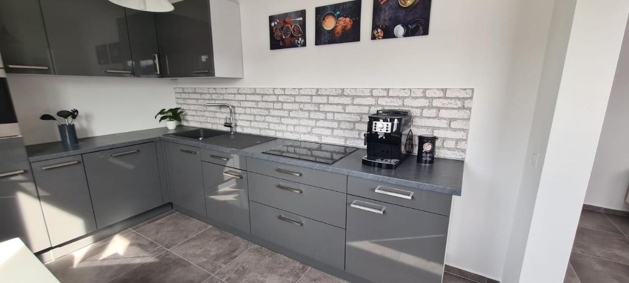 Quiet House - 10 Min Away From Cologne Apartment