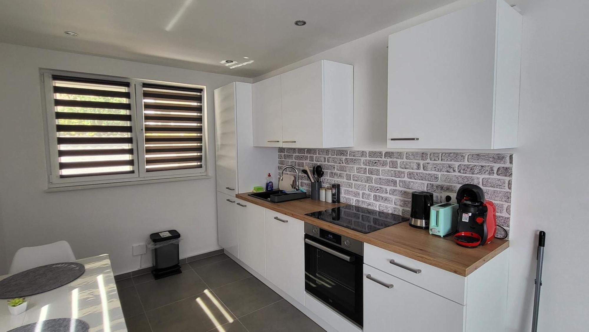 Quiet House - 10 Min Away From Cologne Apartment *