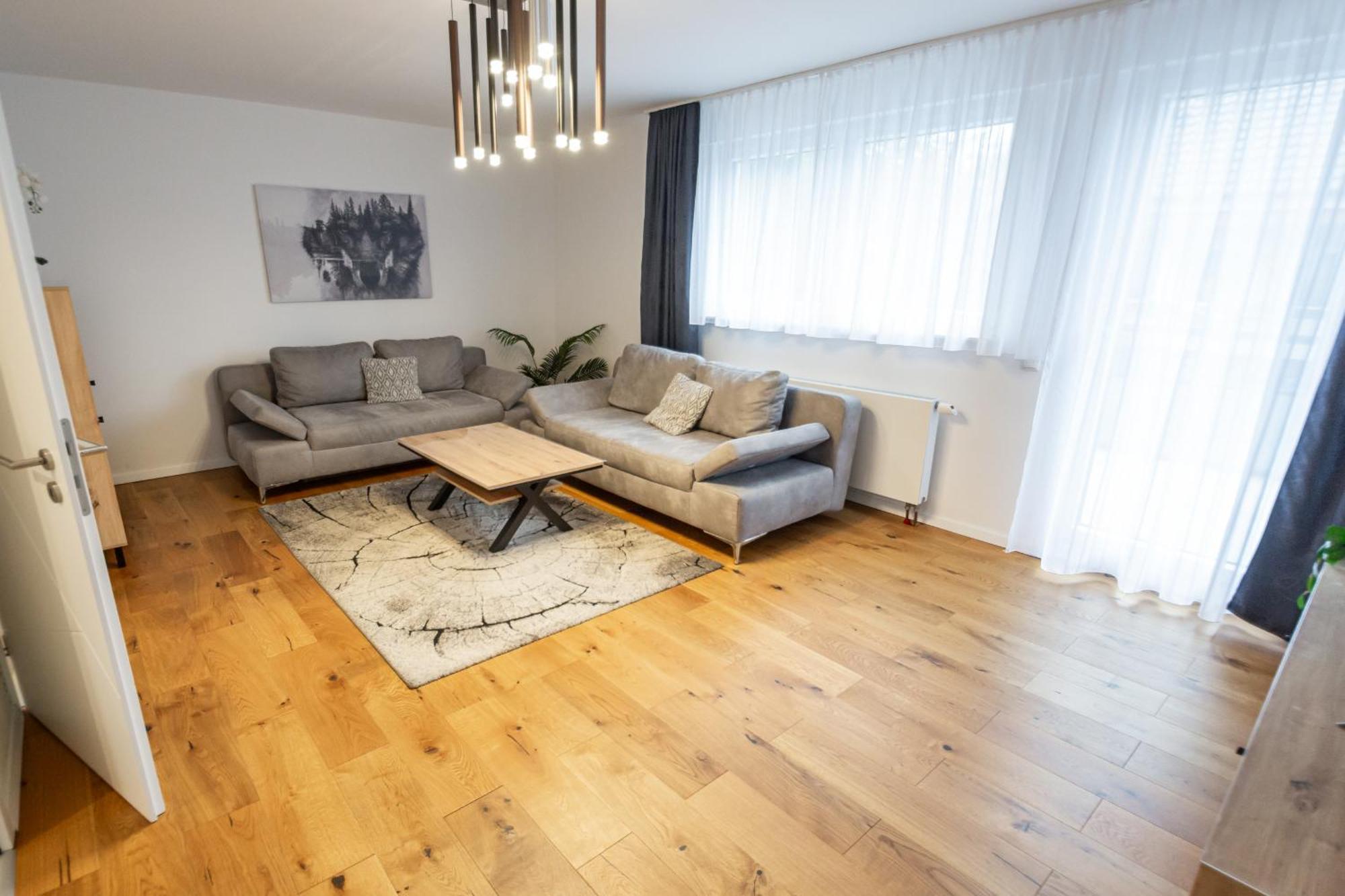 Quiet House - 10 Min Away From Cologne Apartment
