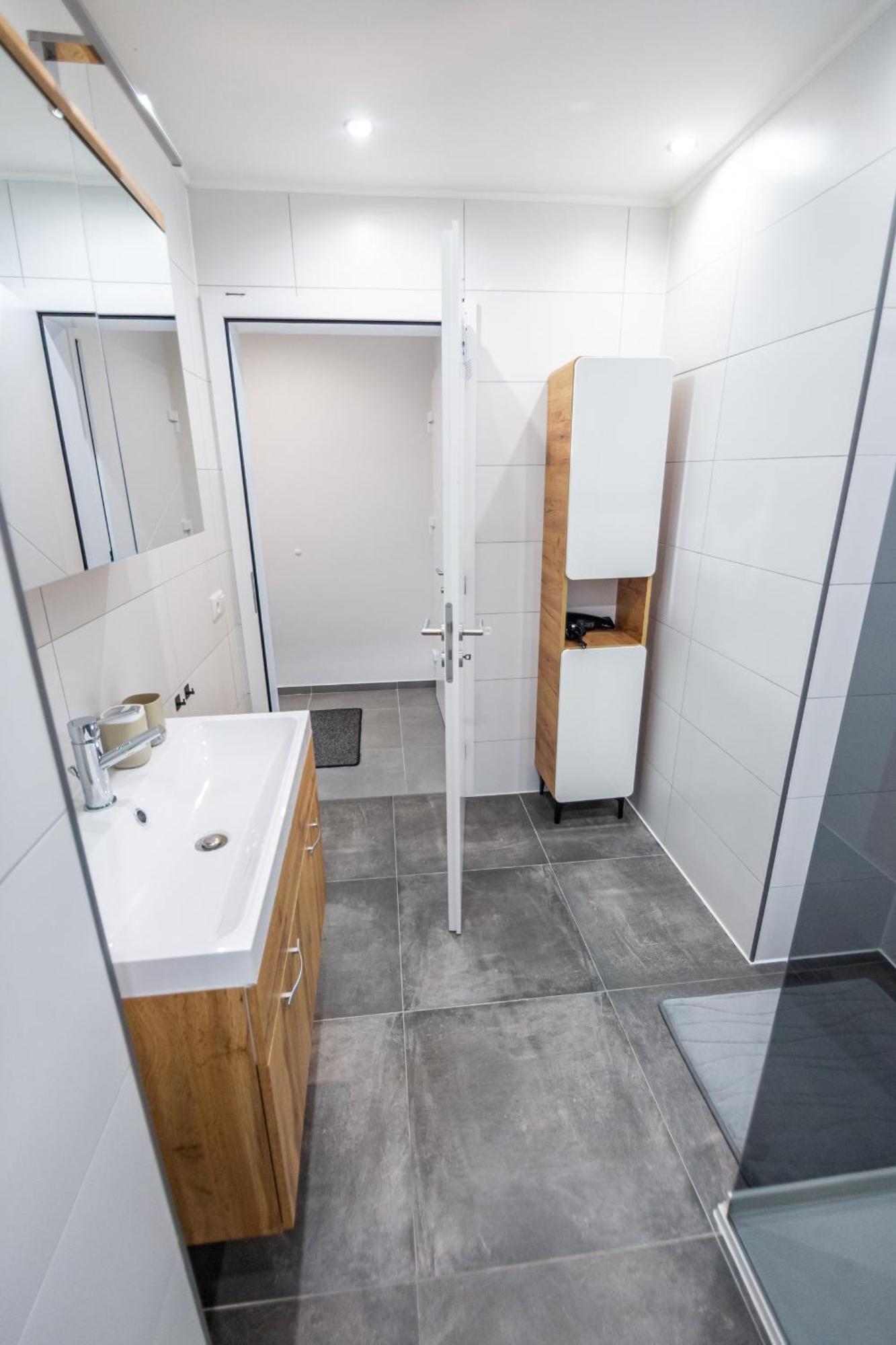 Apartment Quiet House - 10 Min Away From Cologne Bergisch Gladbach